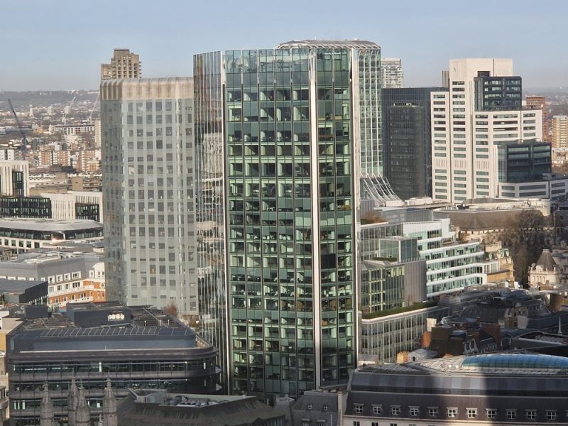 A picture of large building in London