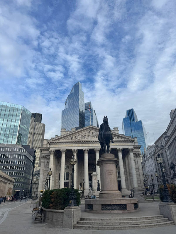 bryair takes on october achievements - image of royal exchange in london